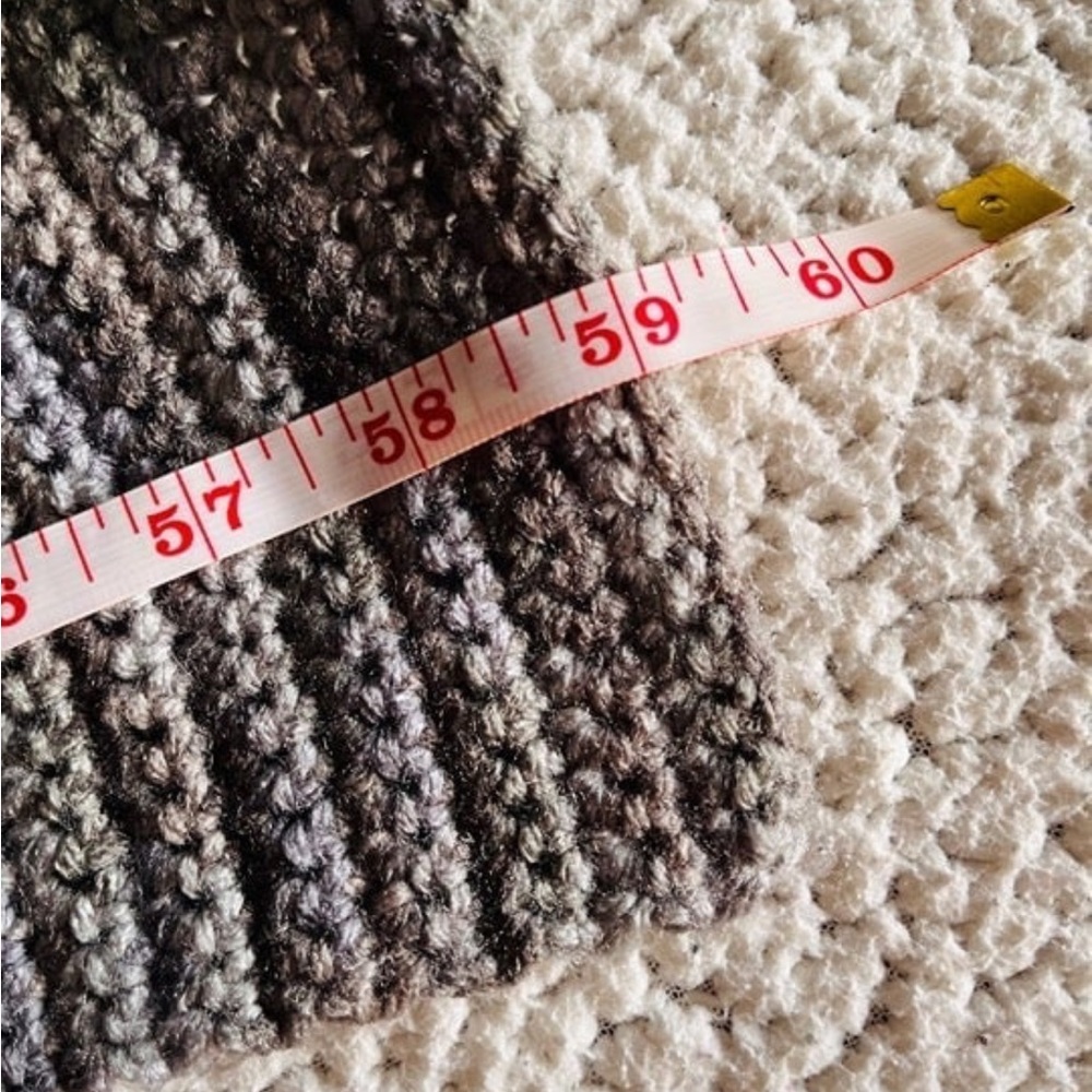 Scarf - Picture 4 of 4